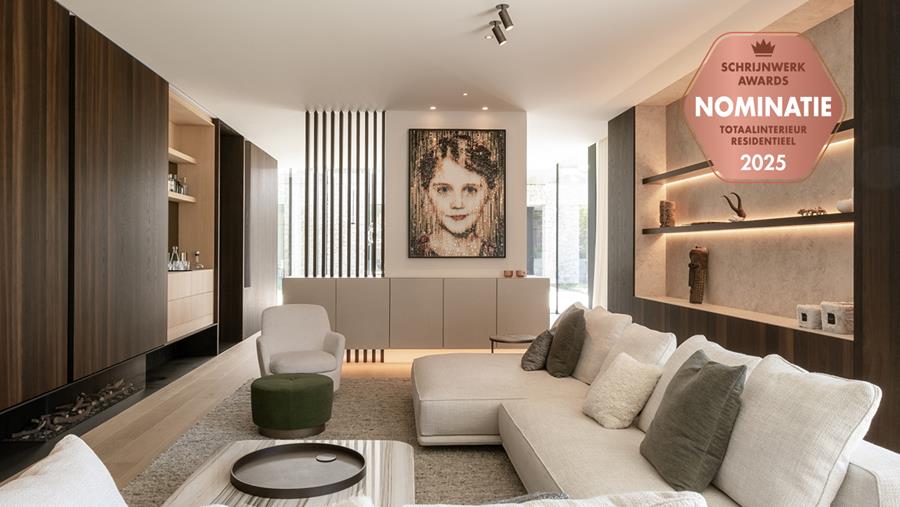 Serene villa waarin licht, hout en ruimte samenkomen