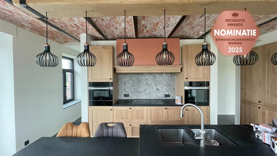 Opgefriste hoeve krijgt karakter en eigentijdse verfijning