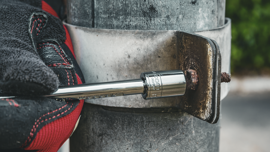 FACOM et DEWALT mettent les petits plats dans les grands au salon AutoTechnica