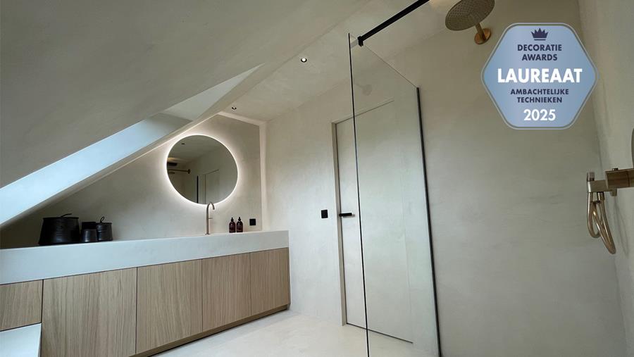 Moderne badkamer met karakter, afgewerkt tot in de puntjes