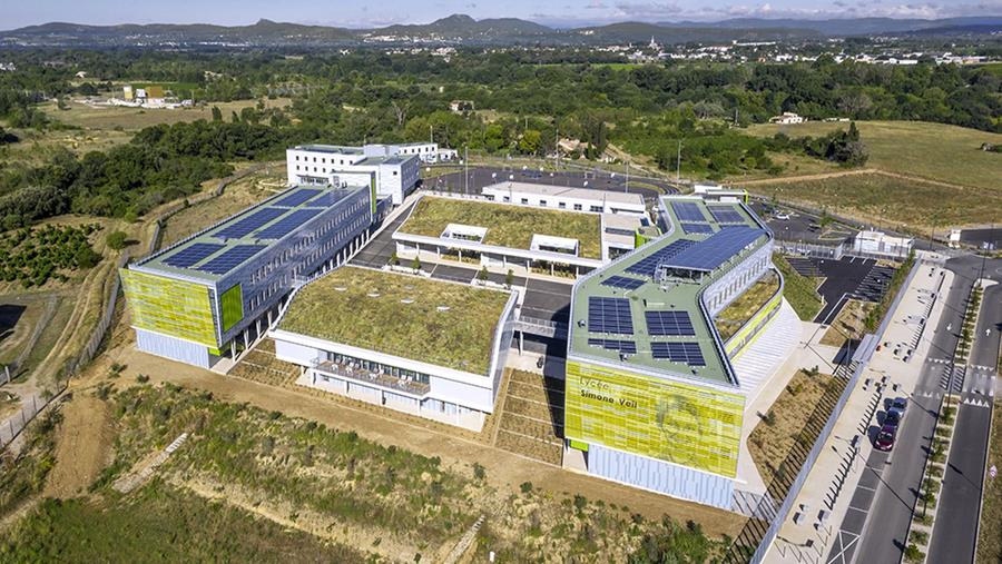Une façade en céramique pour un lycée en bois à Gignac