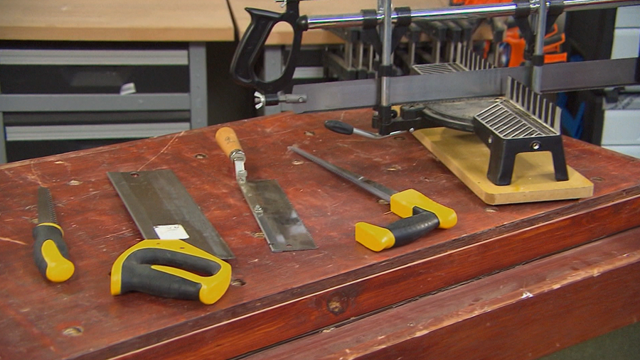 Comment choisir la bonne scie à main?