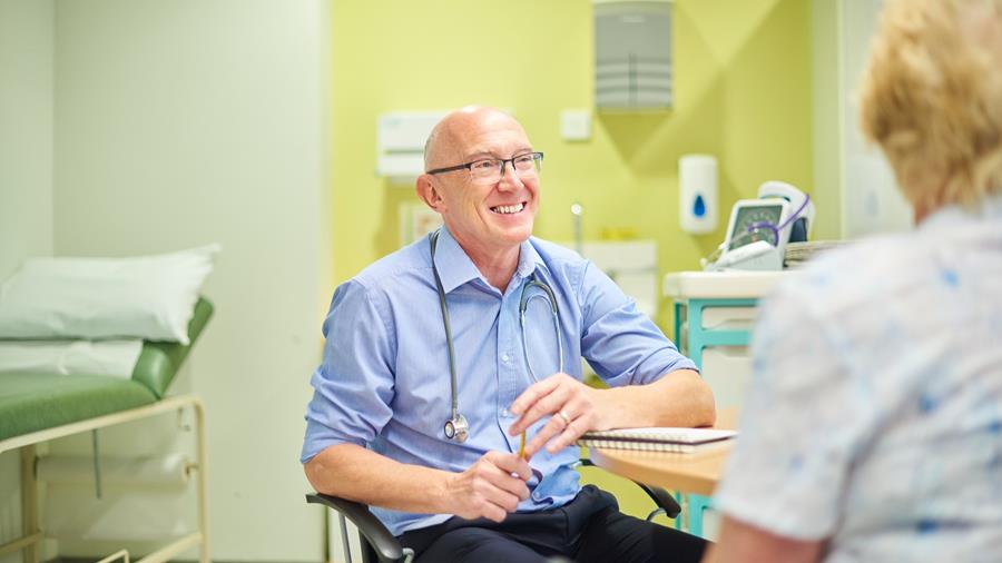 En 2024, il y avait 5.000 médecins actifs de plus qu'en 2015